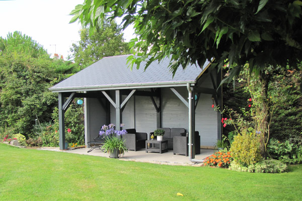 Auvent terrasse jardin